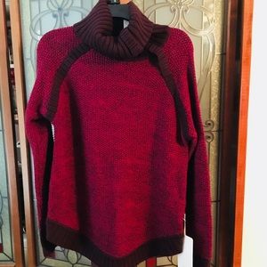 Lululemon athletica 100% Wool Burgundy Sweater NWT
